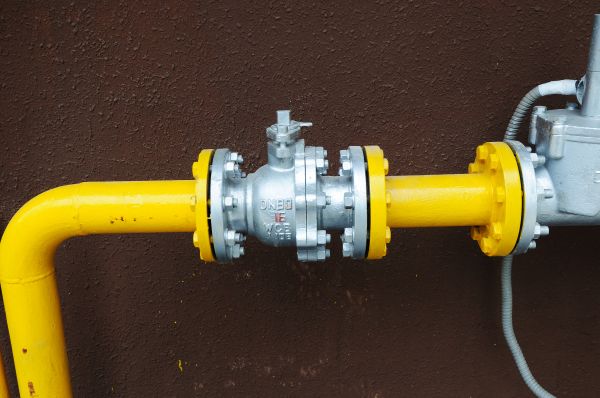 Outdoor Gas Line Fitting